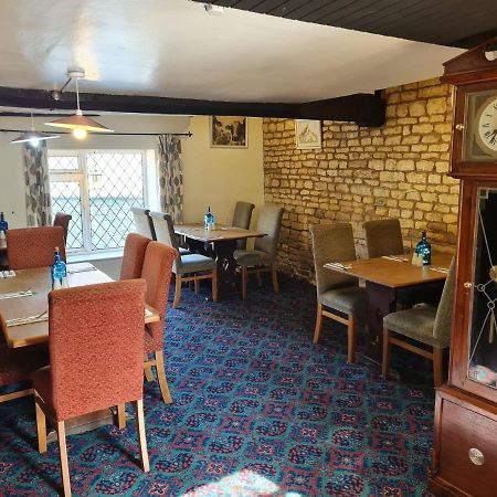 The Blue Cow Hotel South Witham Exterior photo